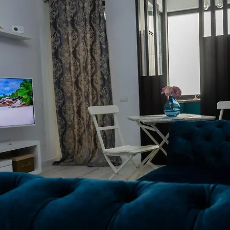 Apartament De Vis 2 *