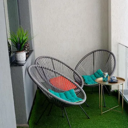 아파트 Apartament De Vis 2 *